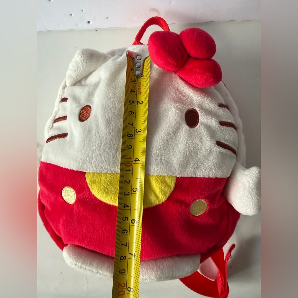 Hello Kitty 2012 Backpack - Picture 5 of 10
